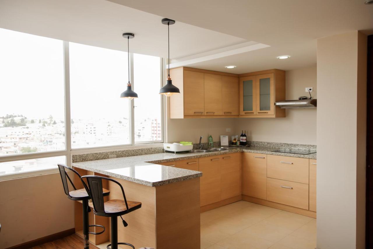 Ferienwohnung Wanderlot - Departamento Leganza - Penthouse Lujoso Riobamba Exterior foto